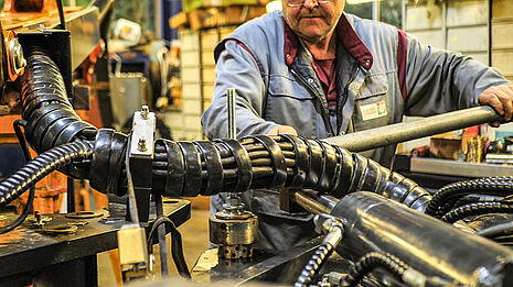 Le Parc Routier assure l'entretien des véhicules au seind e son pôle atelier - Agrandir l'image (fenêtre modale)