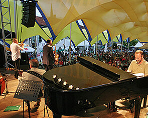 Festival Jazz In Marciac - Agrandir l'image (fenêtre modale)