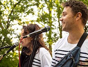Un groupe musical a animé l'inauguration de la voie verte - Agrandir l'image (fenêtre modale)
