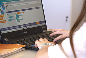 Autonomie : Equipe au service