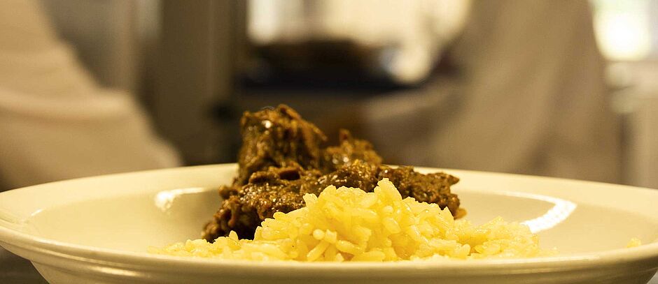 Les repas servis aux collégiens font la part belle aux produits locaux et aux plats fait maison - Agrandir l'image (fenêtre modale)