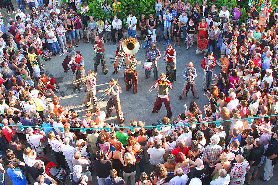TEMPO LATINO 2008 ©BERNARD DUGROS - Agrandir l'image (fenêtre modale)