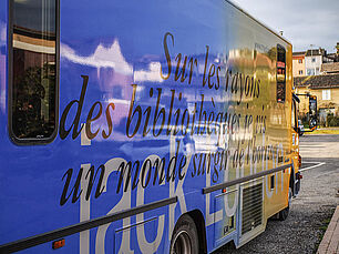 La Médiathèque départementale du Gers dispose de trois bibliobus - Agrandir l'image (fenêtre modale)
