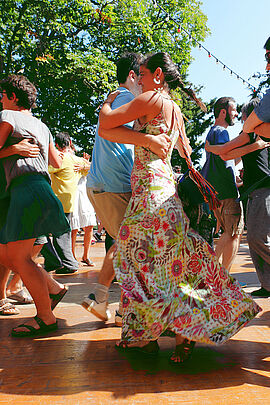 Festival Lo Rndèu à Castelnau - Crédit J.Sandas - Agrandir l'image (fenêtre modale)