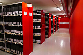 Magasin des Archives départementales du Gers - Agrandir l'image (fenêtre modale)