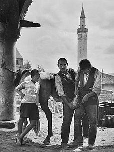 Jean DIEUZAIDE-TURQUIE-Ankara_Le marechal ferrant - Agrandir l'image (fenêtre modale)