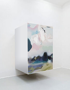 L’espace Memento n’est pas un simple décor, ses murs chargés d’histoire dialoguent avec les oeuvres - Agrandir l'image (fenêtre modale)